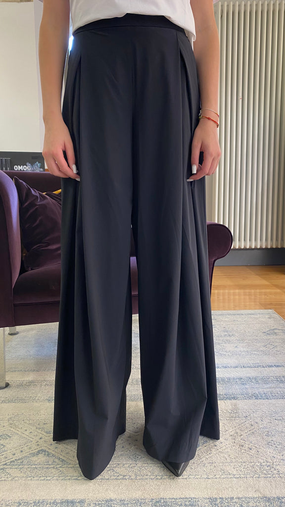 PANTALONES RRD CON PINZAS